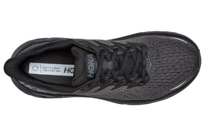 Clifton 8 2E Wide 'Black’