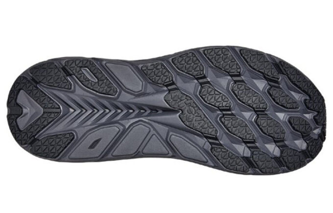 Clifton 8 2E Wide 'Black’