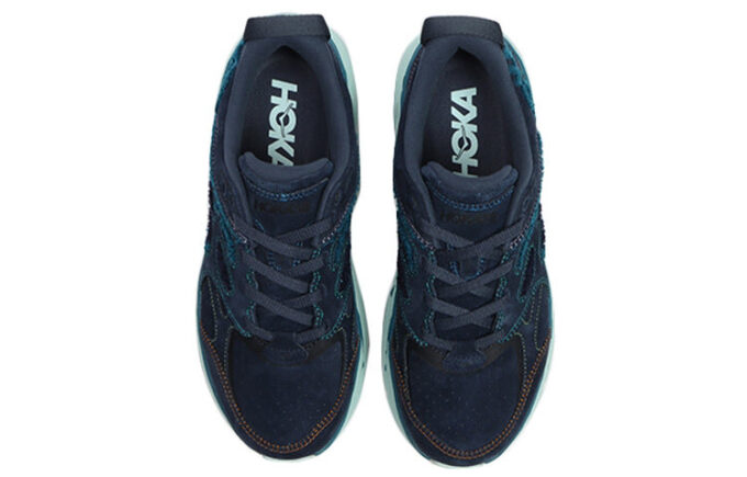 Clifton L. „Haft Kosmosu”