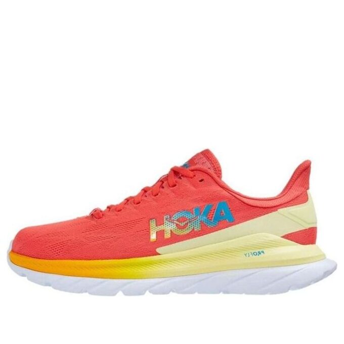 HOKA Mach 4 „Hot Coral”