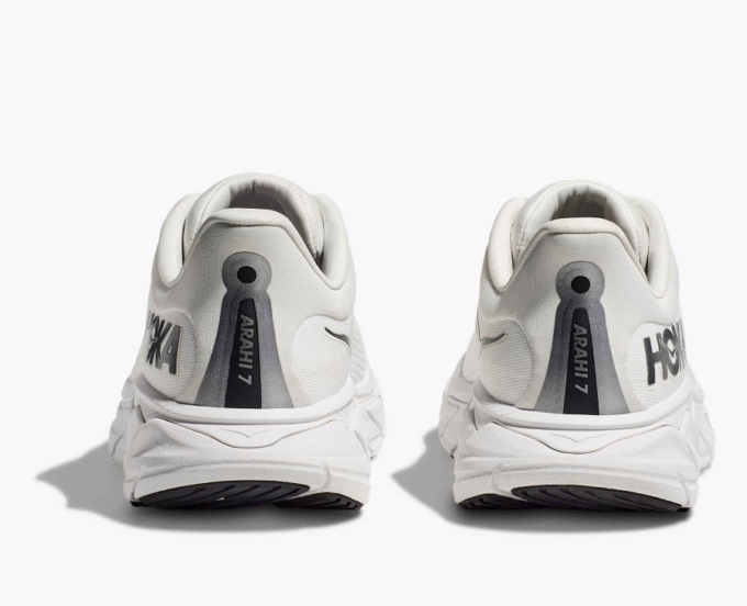 HOKA ONE ONE Arahi 8