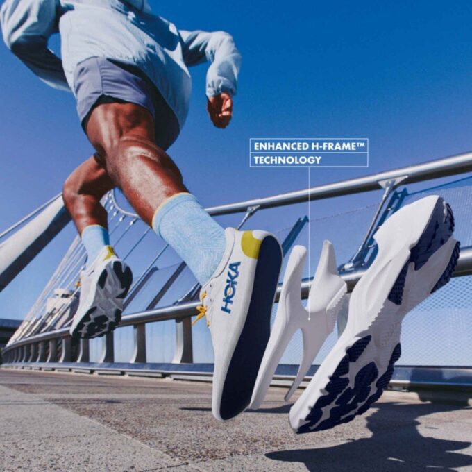 HOKA ONE ONE Bondi 9