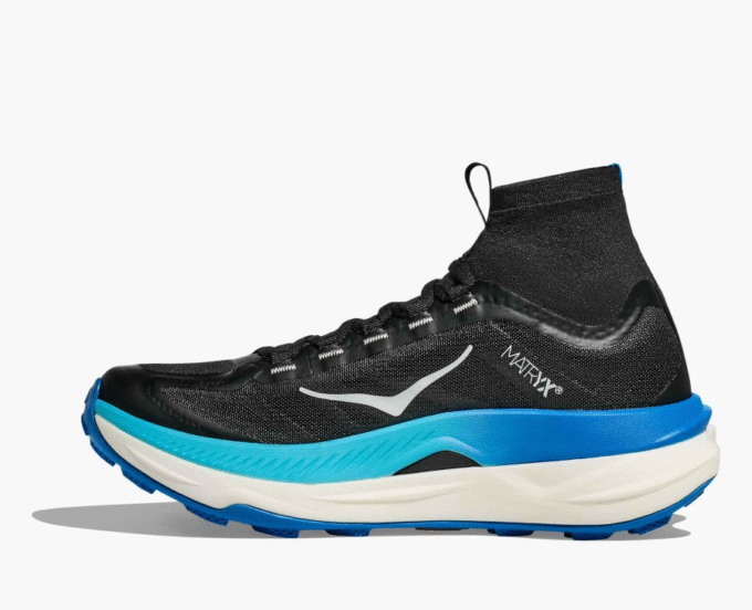 HOKA ONE ONE Stealth/Tech Bondi 8 Caged