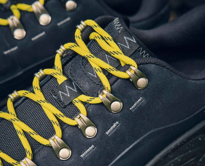 HOKA ONE ONE Stealth/Tech Mafate Speed  4 Lite