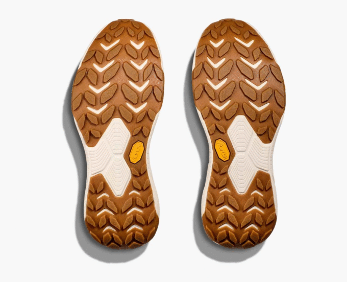 HOKA ONE ONE Transport