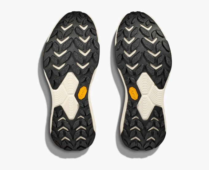 HOKA ONE ONE Transport