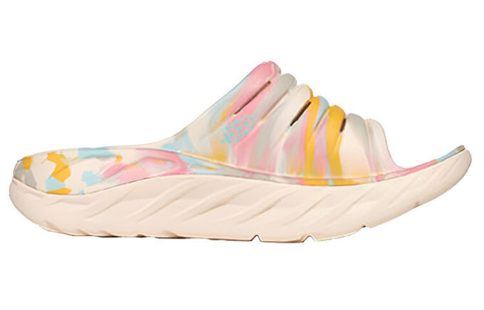 HOKA x FP Movement 'ORA’