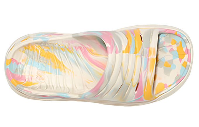 HOKA x FP Movement 'ORA’