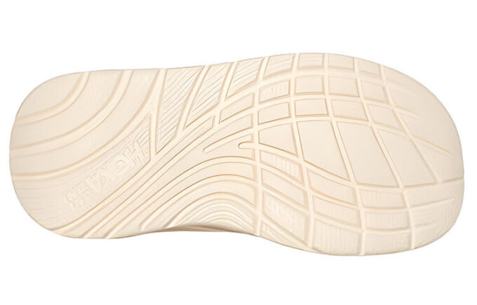 HOKA x FP Movement 'ORA’