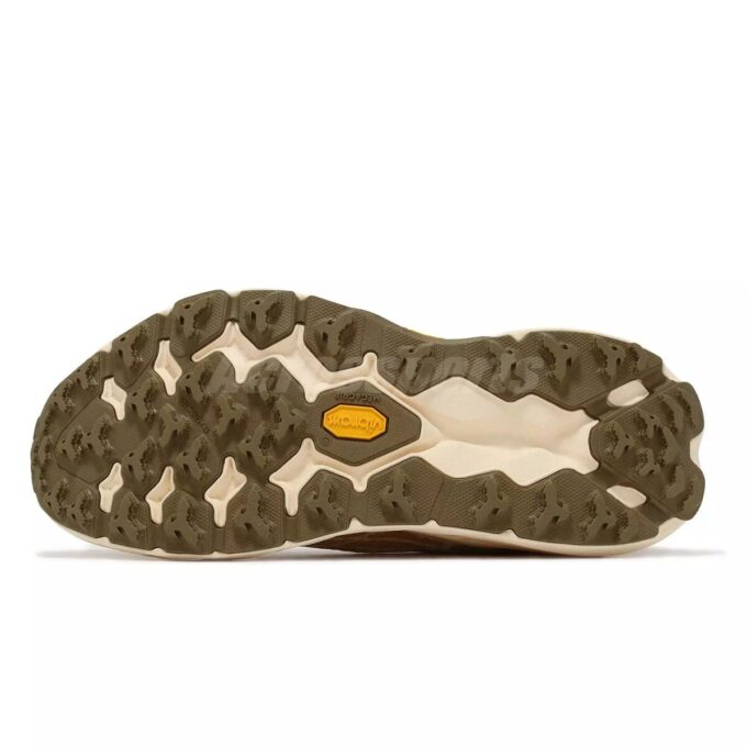 Speedgoat 5 'Vanilla Wheat’