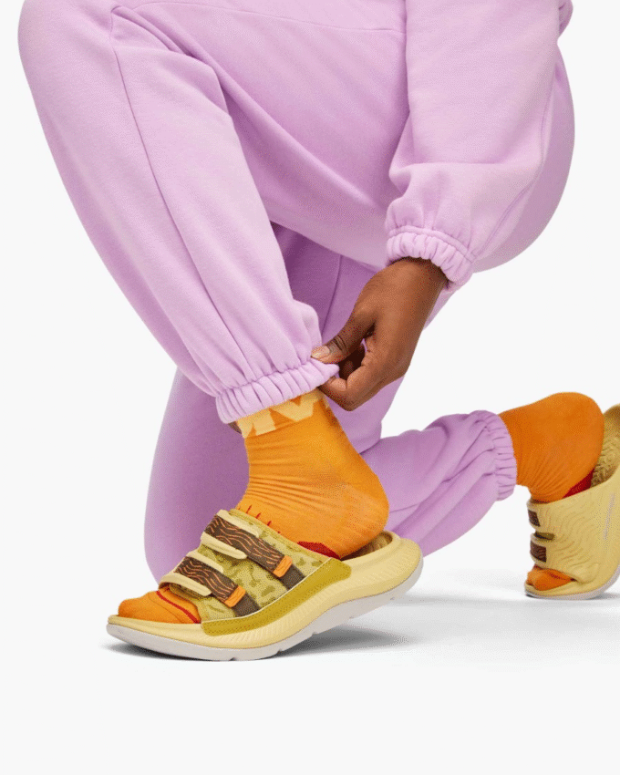 Spodnie dresowe HOKA Essential