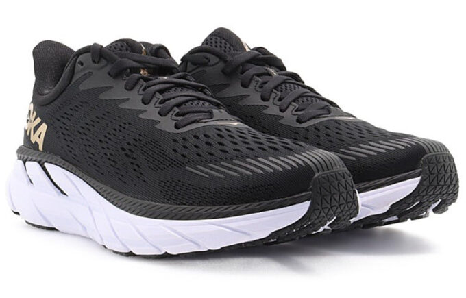 (WMNS) Clifton 7 „Czarne złoto”