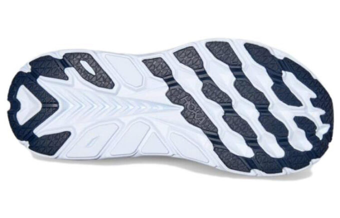 (WMNS) Clifton 8 „Wino gronowe”