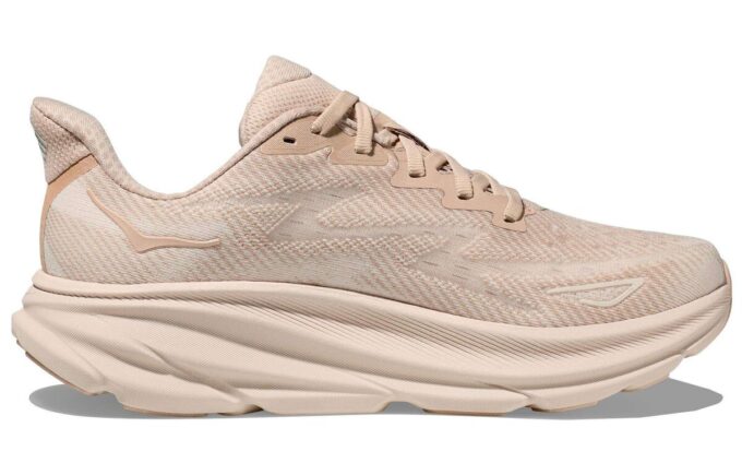 (WMNS) Clifton 9 „Przesuwający się piasek”