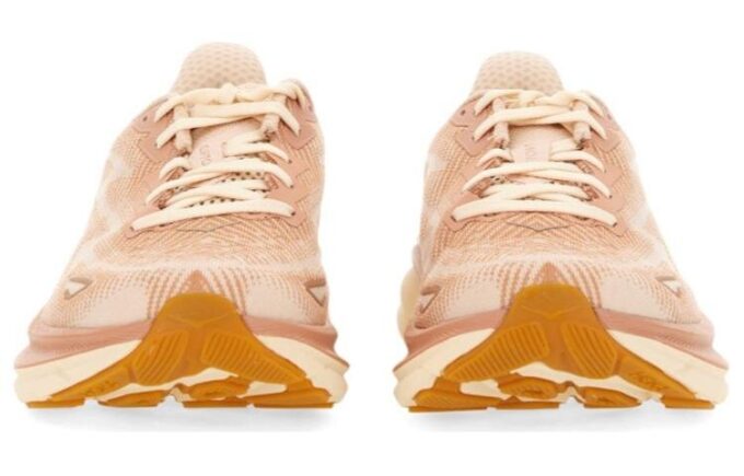 (WMNS) Clifton 9 „Sandstone Cream”