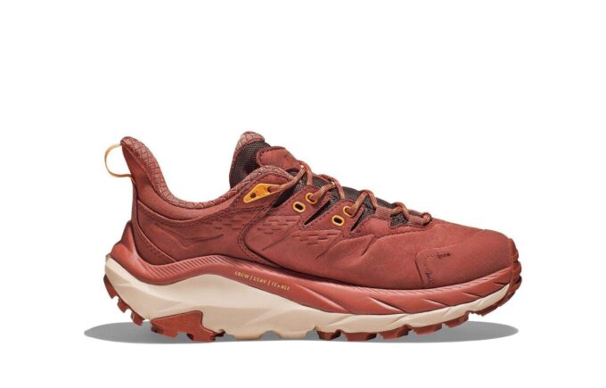 (WMNS) Kaha 2 Low Gore-Tex 'Hot Sauce’